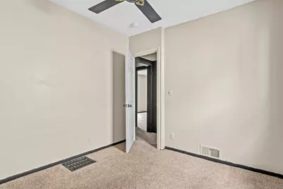 971 Lawson Avenue E, Saint Paul, MN 55106 - Photo 18