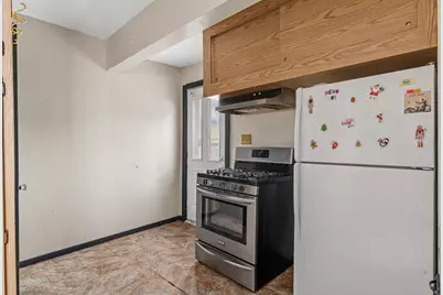 971 Lawson Avenue E, Saint Paul, MN 55106 - Photo 10