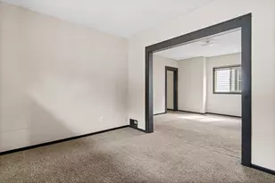 971 Lawson Ave E, Saint Paul, MN 55106 - Photo 4