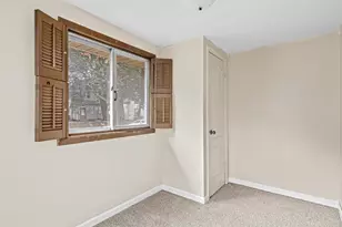 971 Lawson Ave E, Saint Paul, MN 55106 - Photo 16
