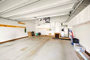 7745 Madelyn Creek Dr, Victoria, MN 55386 - Photo 26