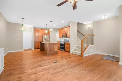 7745 Madelyn Creek Drive, Victoria, MN 55386 - Photo 10