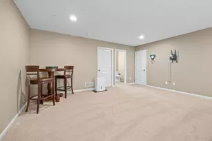 7745 Madelyn Creek Dr, Victoria, MN 55386 - Photo 14