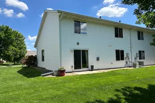 1507 Dublin Ct, Shakopee, MN 55379 - Photo 24