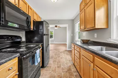 725 4th Avenue SW, Hutchinson, MN 55350 - Photo 6