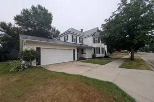 155 SW 4th, Perham, MN 56573 - Photo 2