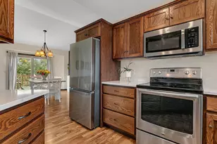 105 Estate Dr, Avon, MN 56310 - Photo 4