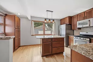 2258 11th St, White Bear Lake, MN 55110 - Photo 4