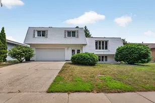 1716 8th Ave SE, Rochester, MN 55904 - Photo 1