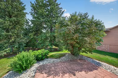 1716 8th Avenue SE, Rochester, MN 55904 - Photo 6