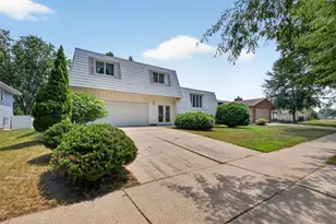 1716 8th Ave SE, Rochester, MN 55904 - Photo 2