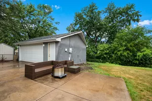 5836 Jefferson St NE, Fridley, MN 55432 - Photo 24