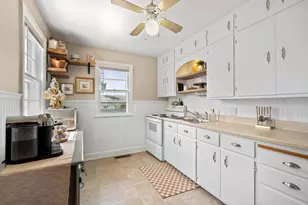 302 16th St SE, Austin, MN 55912 - Photo 16