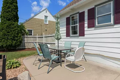 302 16th Street SE, Austin, MN 55912 - Photo 32
