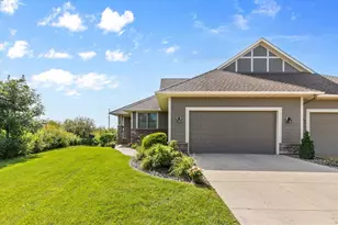 5501 Fernbrook Ln N, Plymouth, MN 55446 - Photo 60