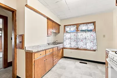 1019 Sherburne Avenue, Saint Paul, MN 55104 - Photo 8