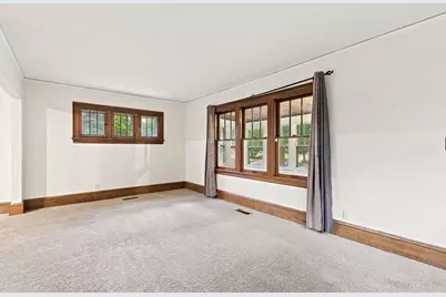 1019 Sherburne Avenue, Saint Paul, MN 55104 - Photo 4