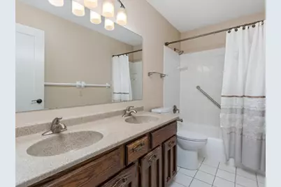 7926 Chesshire Lane N, Maple Grove, MN 55311 - Photo 18