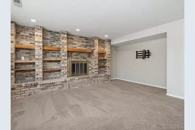 7926 Chesshire Lane N, Maple Grove, MN 55311 - Photo 22