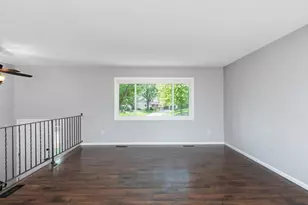 7926 Chesshire Ln N, Maple Grove, MN 55311 - Photo 6