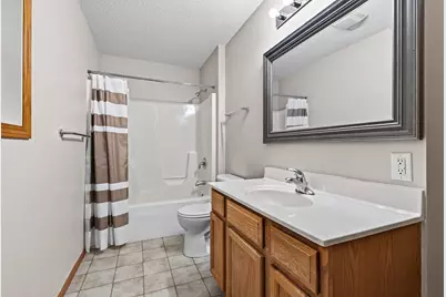 2321 Lyndale Avenue N, Minneapolis, MN 55411 - Photo 16