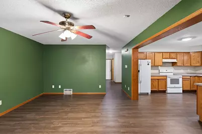 2321 Lyndale Avenue N, Minneapolis, MN 55411 - Photo 10
