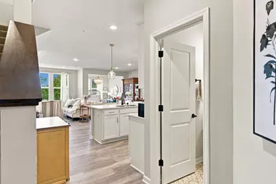 11271 Brookview Road, Woodbury, MN 55129 - Photo 6