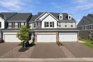 11271 Brookview Rd, Woodbury, MN 55129 - Photo 2