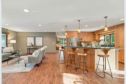 4317 Briarwood Lane, Minnetonka, MN 55343 - Photo 10