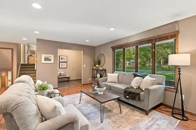 4317 Briarwood Lane, Minnetonka, MN 55343 - Photo 4