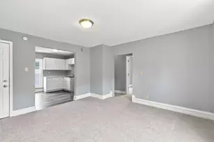 2410 James Ave N, Minneapolis, MN 55411 - Photo 14