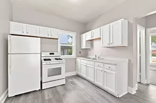 2410 James Ave N, Minneapolis, MN 55411 - Photo 8