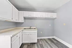 2410 James Ave N, Minneapolis, MN 55411 - Photo 16