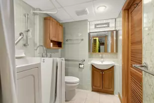 1847 Fernwood St, Roseville, MN 55113 - Photo 8