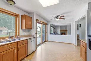 17428 Horseshoe Way, Lakeville, MN 55044 - Photo 6