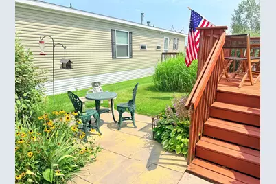 2204 Mockingbird Place NW, Stewartville, MN 55976 - Photo 2