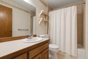 1820 Slater Ln, Burnsville, MN 55337 - Photo 16