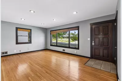1208 36 1/2 Avenue NE, Minneapolis, MN 55418 - Photo 8