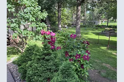 3901 Hampshire Avenue N, Crystal, MN 55427 - Photo 4