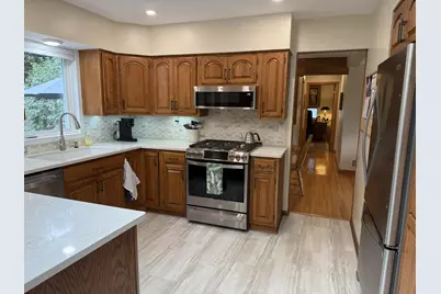 3901 Hampshire Avenue N, Crystal, MN 55427 - Photo 10