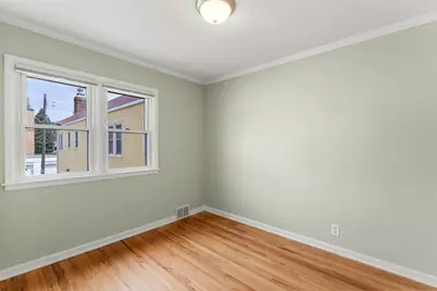2037 Montreal Avenue, Saint Paul, MN 55116 - Photo 12