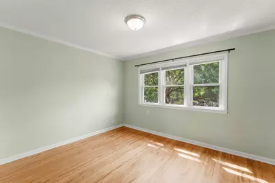 2037 Montreal Avenue, Saint Paul, MN 55116 - Photo 10