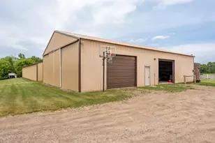 36115 Dolphin St NW, Princeton, MN 55371 - Photo 44