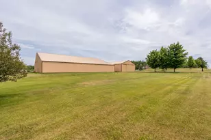 36115 Dolphin St NW, Princeton, MN 55371 - Photo 2