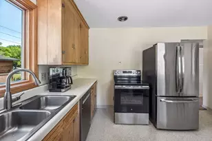 5629 N Glen Moor Rd, Minnetonka, MN 55345 - Photo 6