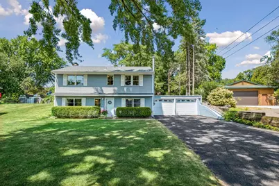 5629 N Glen Moor Road, Minnetonka, MN 55345 - Photo 1