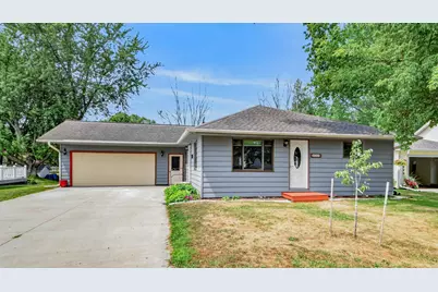 621 N Park Place, Cadott, WI 54727 - Photo 1