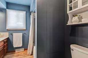 621 N Park Pl, Cadott, WI 54727 - Photo 18