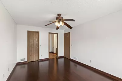15894 Gooseberry Way, Apple Valley, MN 55124 - Photo 18