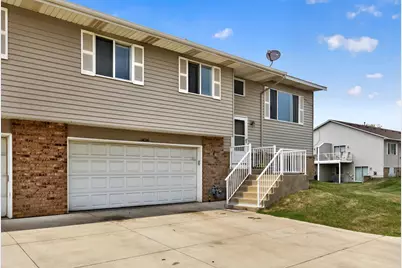 15894 Gooseberry Way, Apple Valley, MN 55124 - Photo 2